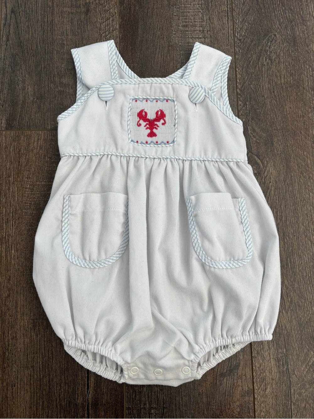 Shrimp & Grits Kids White Blue Bubble Romper Lobster Pockets Size 6 Months